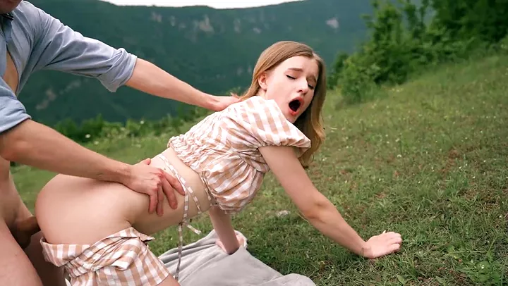 Секс в горах ▶️ 2000 самых лучших XXX роликов про секс в горах